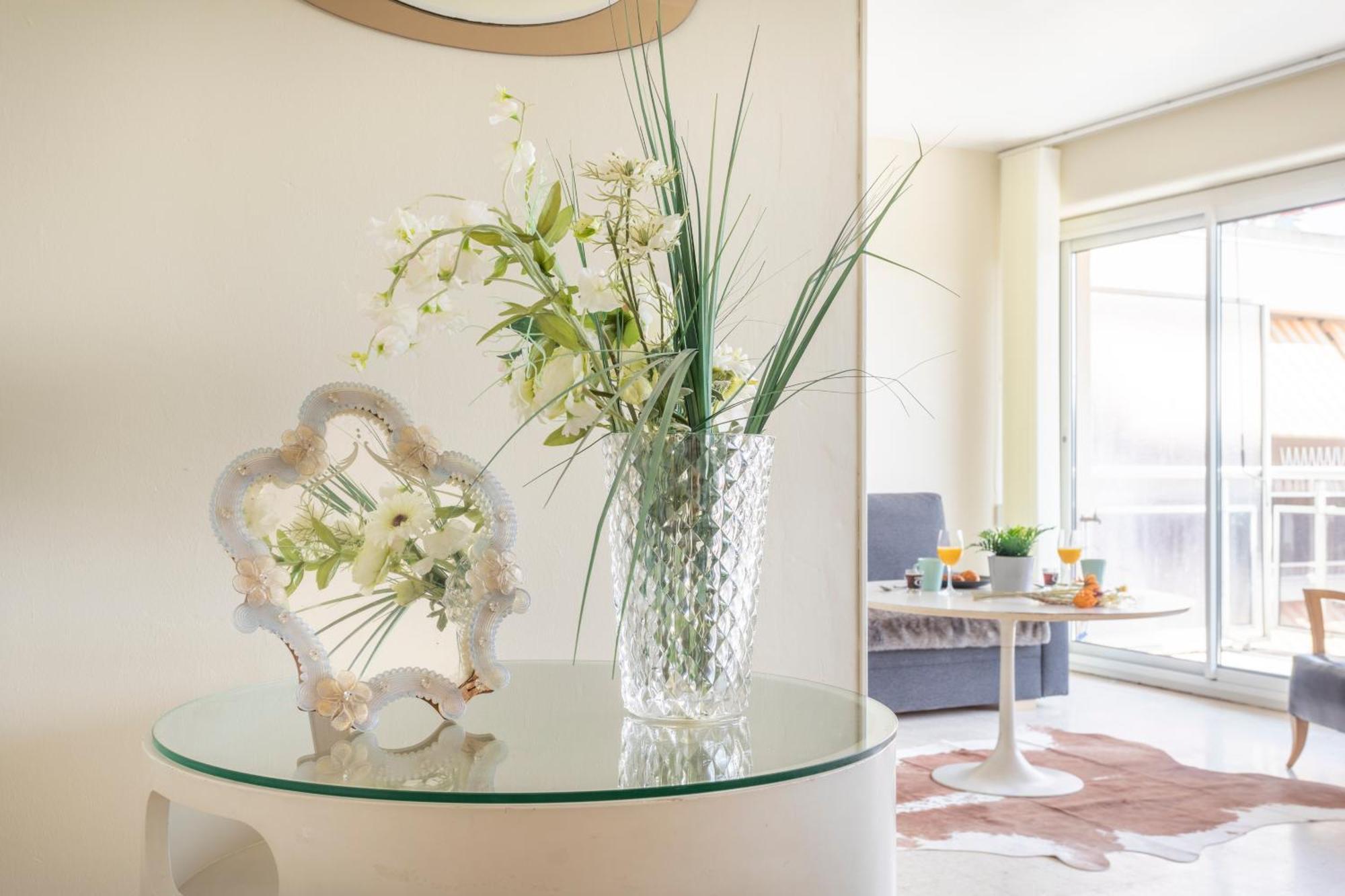 Appartement Grand T2 Lumineux Et Climatise Avec Balcon à Aix-en-Provence Extérieur photo