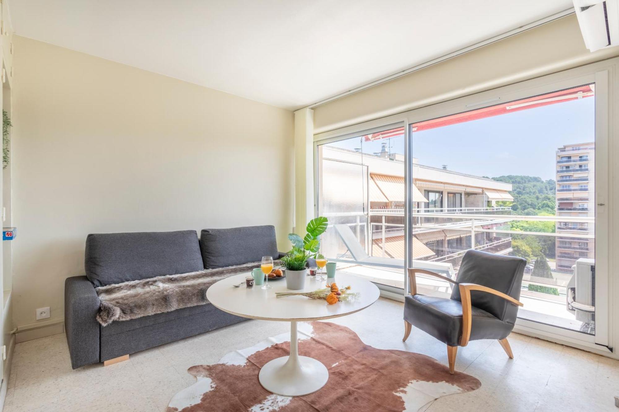 Appartement Grand T2 Lumineux Et Climatise Avec Balcon à Aix-en-Provence Extérieur photo